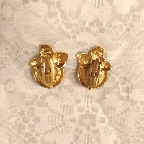 Vintage White Pearl Clear Cubic Zirconia Gold Tone Earrings Pendant - Picture 9 of 16